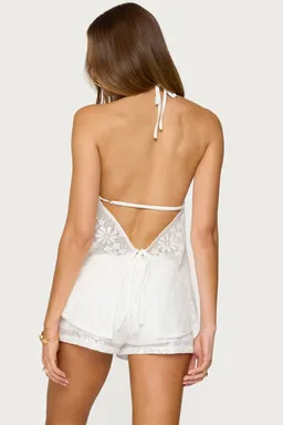 Top halter texturizado floral arlie de Edikted en Tops para argentina