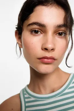 Top canalé algodón de Mango Teen en Tops para argentina