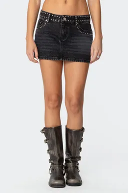 Mini falda denim tachas mia de Edikted en Faldas para argentina
