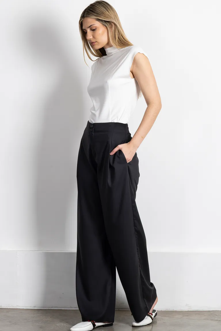 Remera musculosa de corte ajustado con bordado y ribete en tono negro de Kill en Remeras para argentina