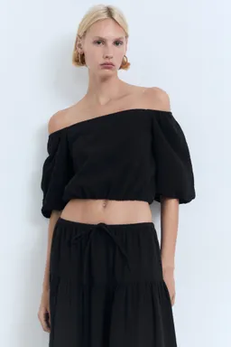 Blusa palabra honor abullonada de Mango en Blusas para argentina