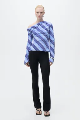 Blusa asimétrica rayas de Mango en Blusas para argentina
