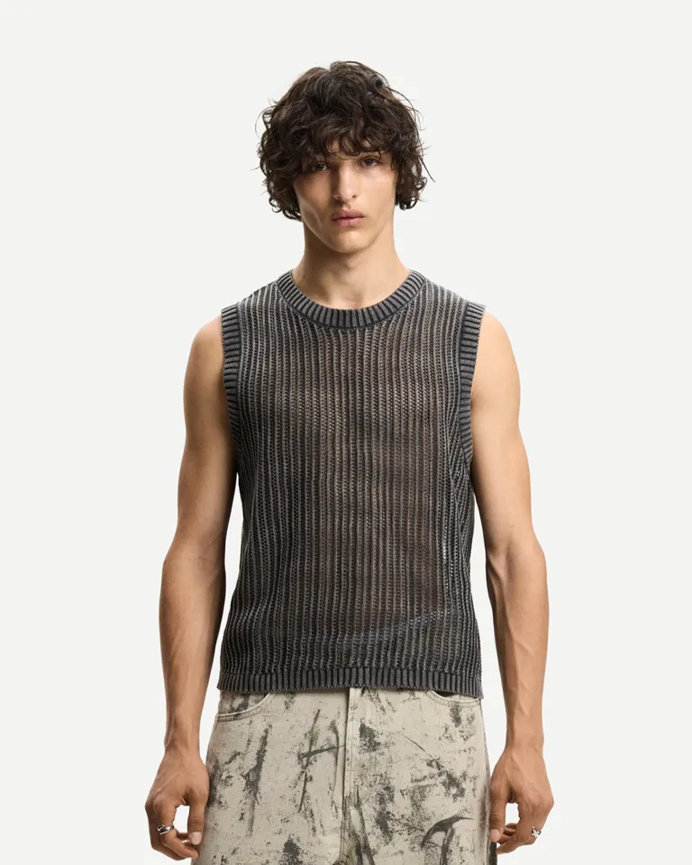 Chaleco estilo desgastado de Bershka en Buzos y Sweaters para argentina