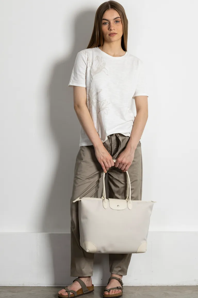 Cartera de moda femenina en color blanco, perfecta para uso diario y ocasiones especiales de Kill en Bolsos y Carteras para argentina