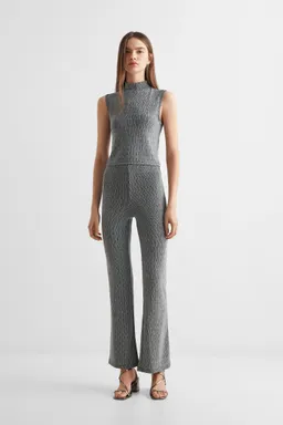 Calzas con acabado brillante de Mango Teen en Pantalones para argentina