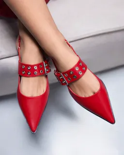 Zapatos planos de charol de Cuccoo en Zapatos con Tacos para argentina