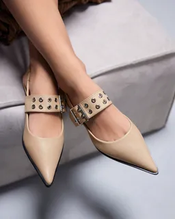 Zapatos planos de charol de Cuccoo en Zapatos con Tacos para argentina