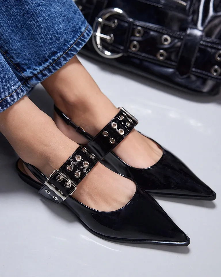 Zapatos planos de charol de Cuccoo en Zapatos con Tacos para argentina