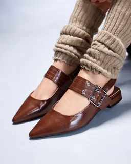 Zapatos planos de charol de Cuccoo en Zapatos con Tacos para argentina