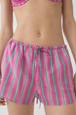 Shorts estampados rayas de Mango en Shorts para argentina
