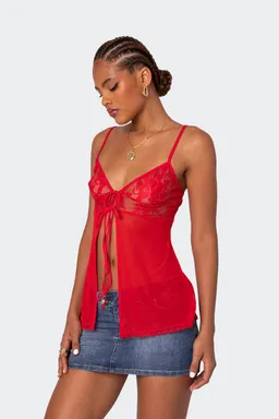Musculosa mimosa encaje transparente de Edikted en Tops para argentina