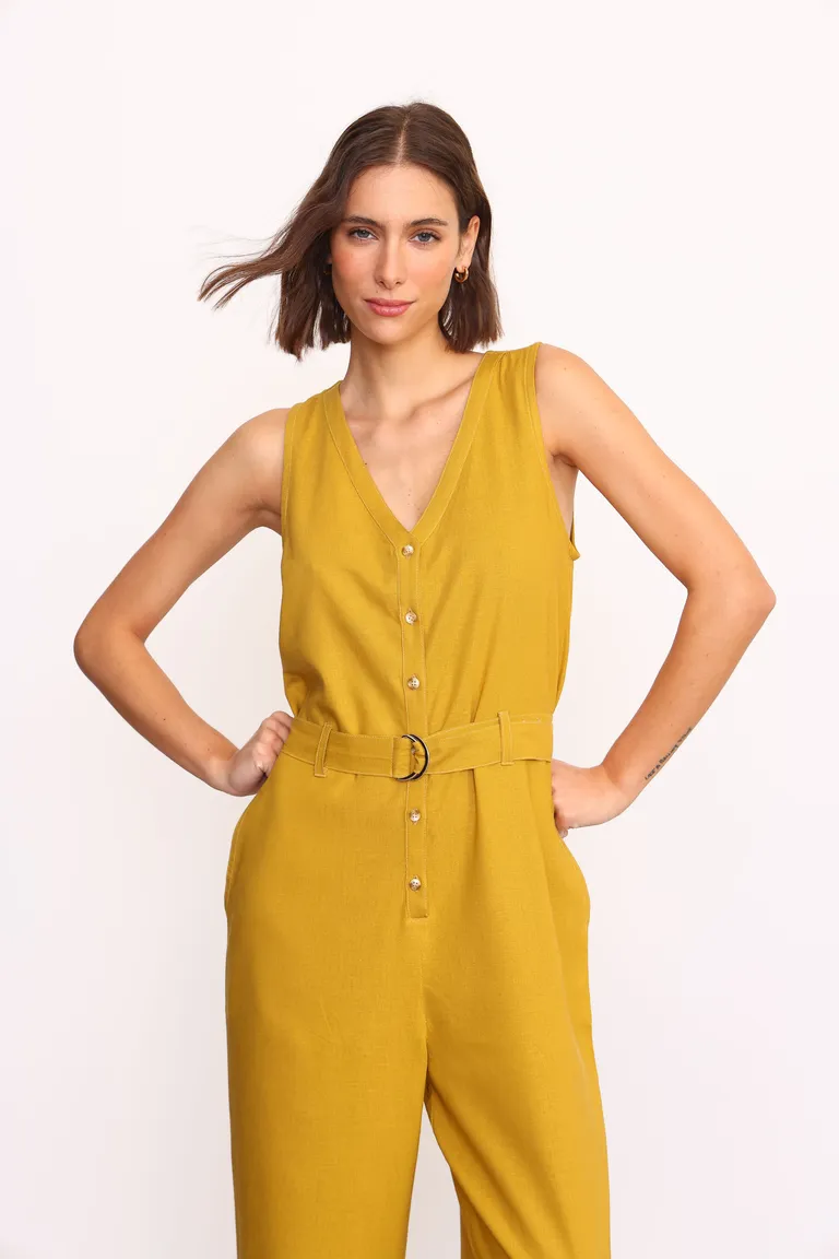 Mono de lino con escote en V y cinturón en la cintura para mujer de Yagmour en Monos para argentina