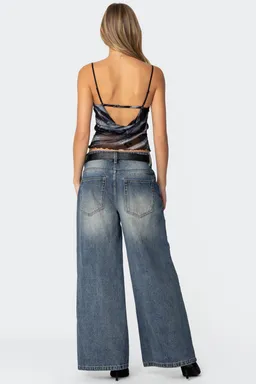 Musculosa nylon estampada nitney de Edikted en Tops para argentina