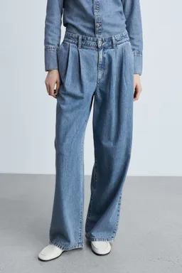 Jeans wideleg con pinzas de Mango en Pantalones para argentina