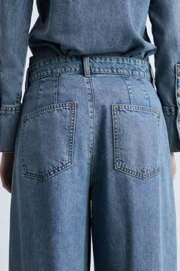 Jeans wideleg con pinzas de Mango en Pantalones para argentina