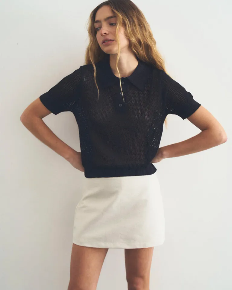 Remera calada de elegante diseño para mujer de Sky en Remeras para argentina