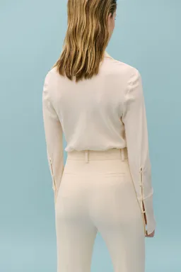 Camisa con botones seda de Mango en Camisas para argentina
