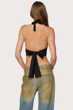 Top halter escote profundo aiva de Edikted en Tops para argentina