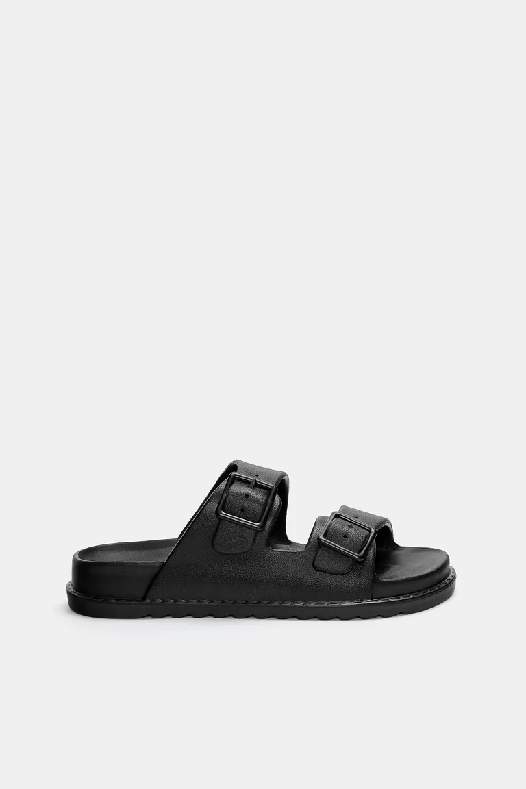 Sandalias hebillas engomadas de Pull&Bear en Sandalias y Ojotas para argentina