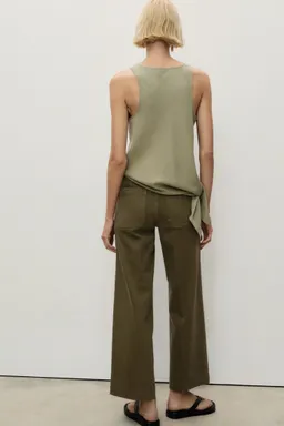 Jeans wideleg con bolsillos de Mango en Pantalones para argentina