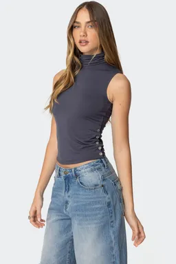 Top coral cuello tortuga de Edikted en Tops para argentina