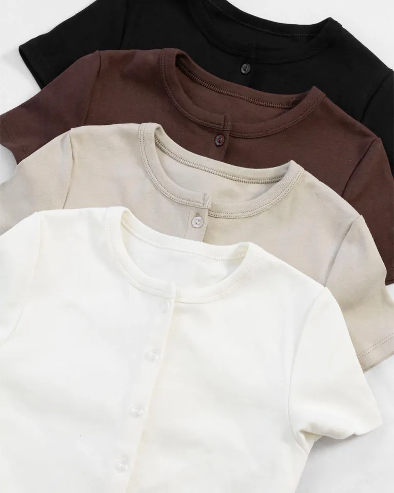 Cardigan blanco con botones a tono - Prenda elegante y versátil para el día a día de Sky en Buzos y Sweaters para argentina