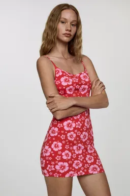 Vestido corto flores de Mango en Vestidos para argentina