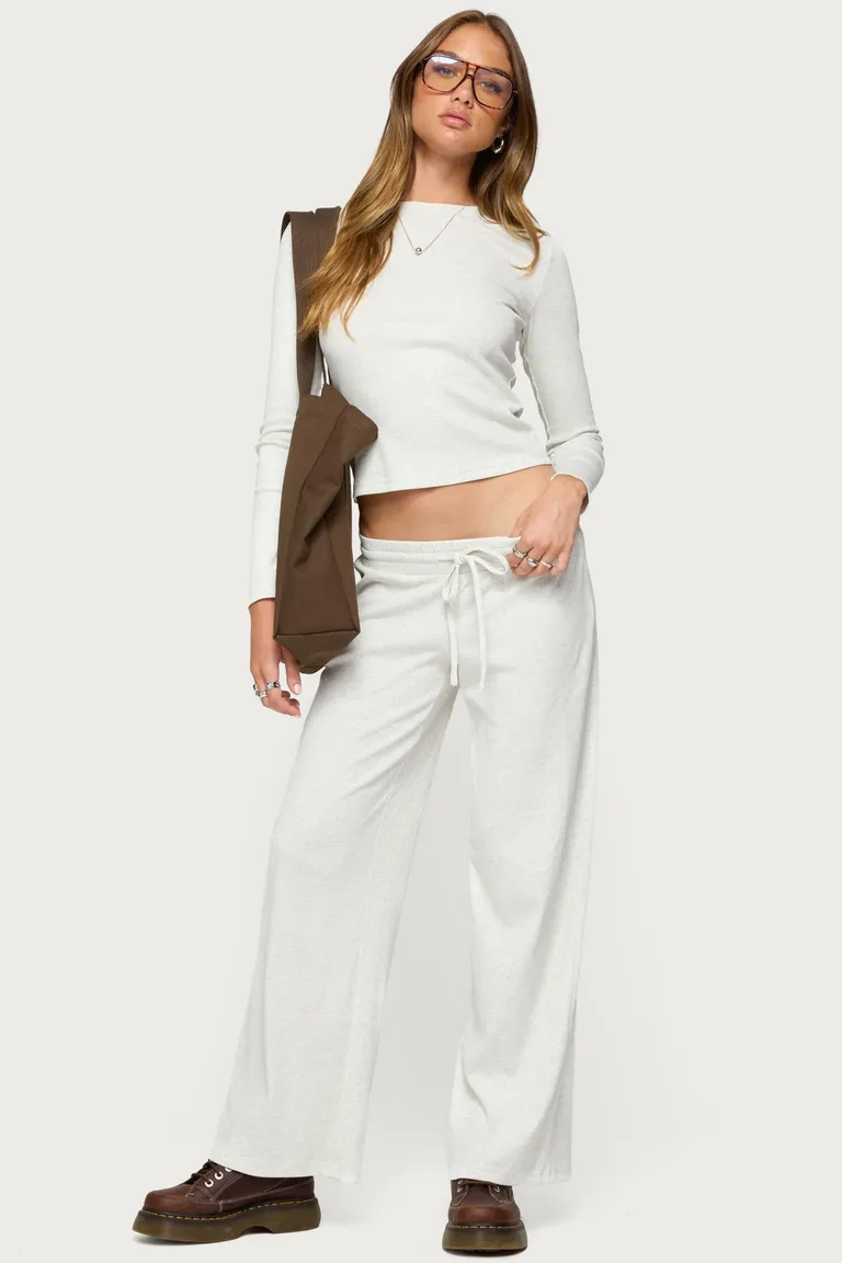 Pantalón cicilia recto ribeteado de Edikted en Pantalones para argentina