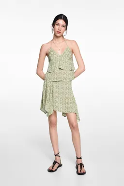 Top estampado con volantes de Mango Teen en Tops para argentina