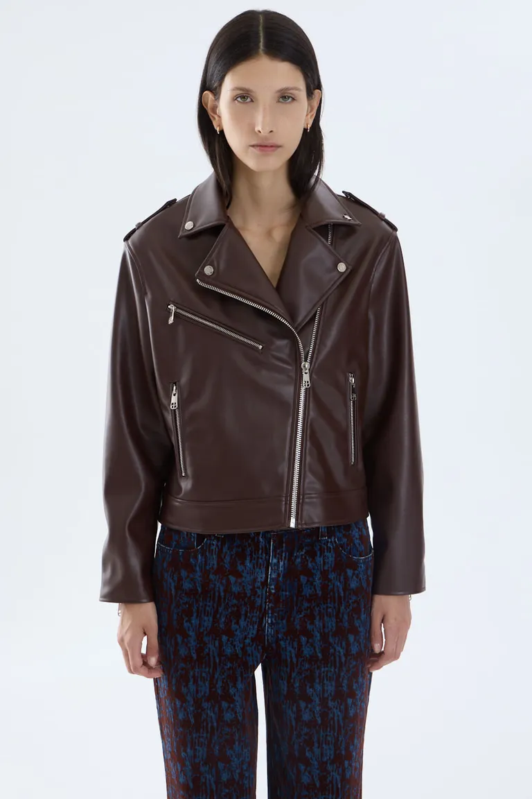 Campera estilo moto biker con cierre metálico y bolsillos laterales de Portsaid en Chaquetas para argentina