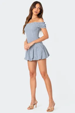 Minivestido hombros descubiertos de Edikted en Vestidos para argentina