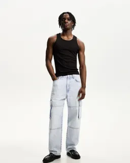 Jeans holgados cargo de Bershka en Pantalones para argentina