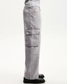 Jeans holgados cargo de Bershka en Pantalones para argentina