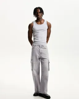Jeans holgados cargo de Bershka en Pantalones para argentina
