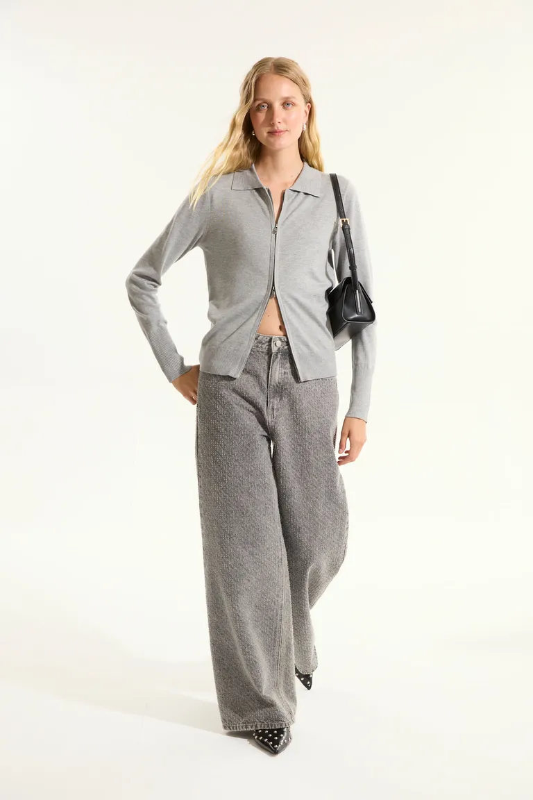 Chaqueta gris tejida de calce básico con cierre metálico de doble carro de Portsaid en Chaquetas para argentina