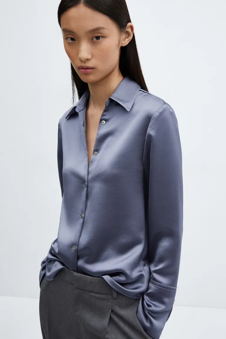 Camisa satinada con botones de Mango en Camisas para argentina