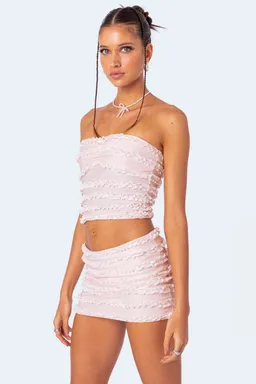 Top izzy strapless con volados de Edikted en Tops para argentina