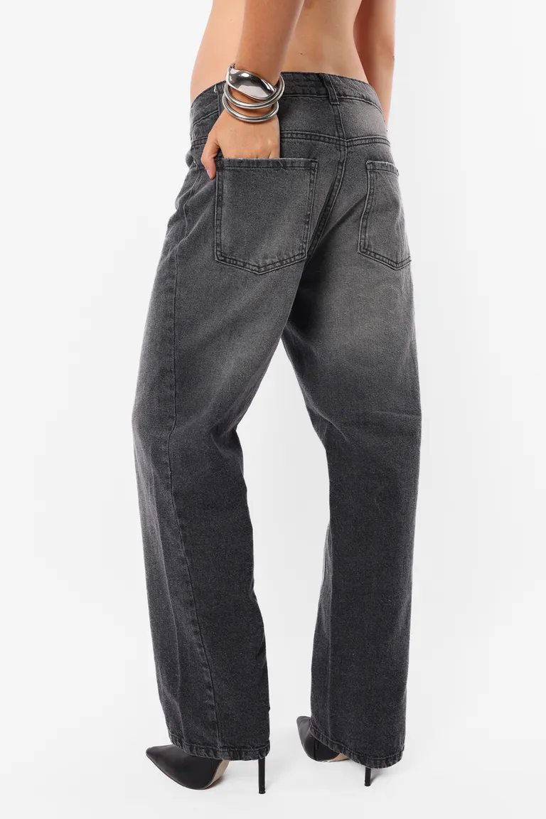 Pantalón denim de tiro medio con detalles metálicos y lavado artesanal de Top White en Pantalones para argentina