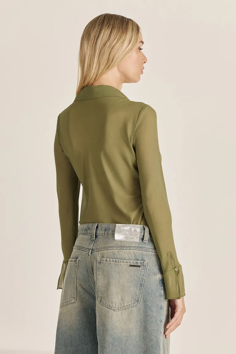 Camisa semi-transparente de gasa con botones personalizados y caída fluida de Tucci en Camisas para argentina