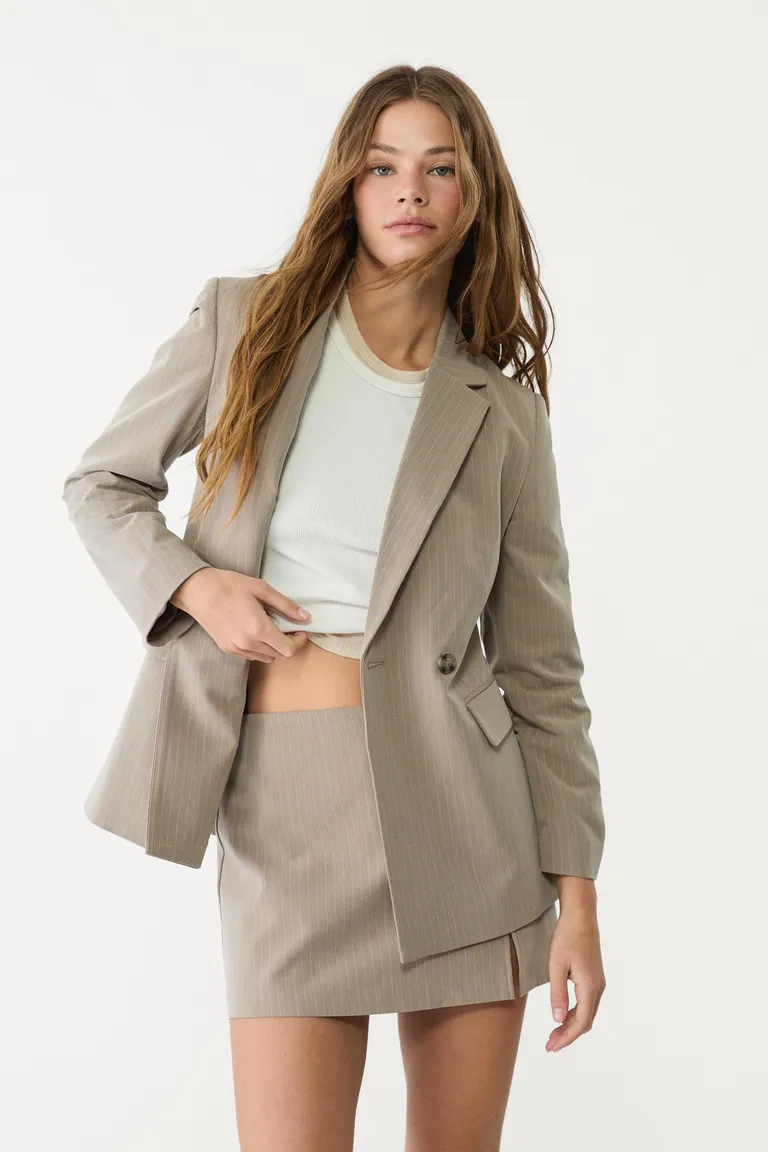 Falda pantalón abertura lateral de Stradivarius en Faldas para argentina