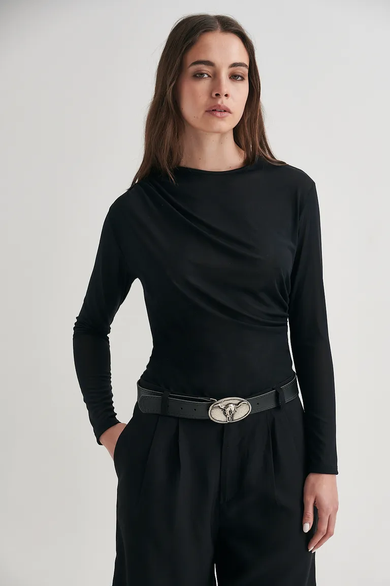 Body Elene: Prenda versátil y elegante que realza la silueta de Sweet en Bodies para argentina