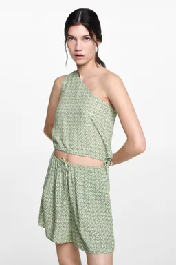 Top asimétrico estampado de Mango Teen en Tops para argentina