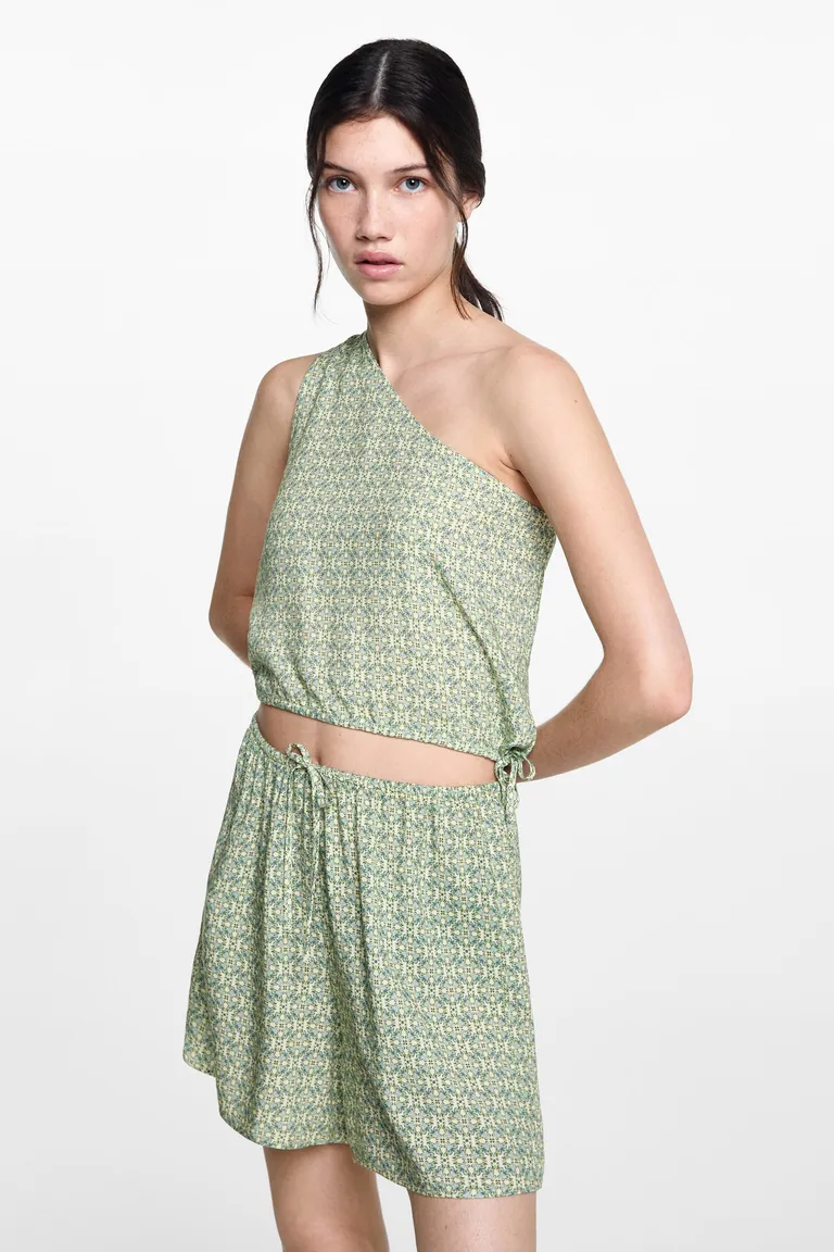 Top asimétrico estampado de Mango Teen en Tops para argentina
