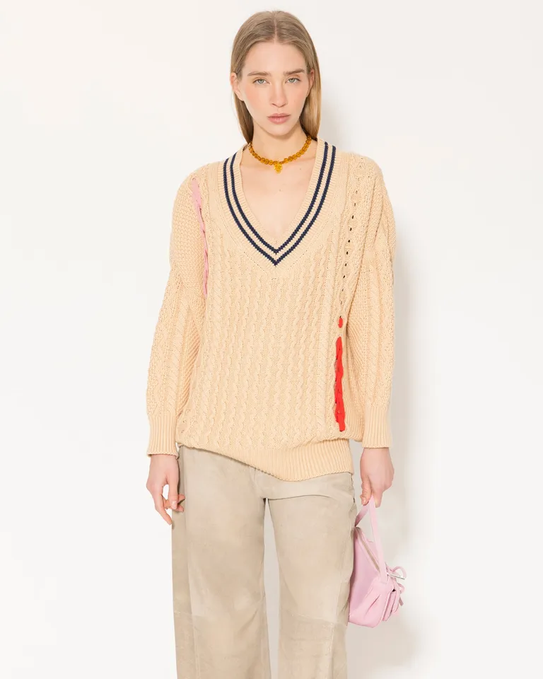 Suéter oversize con textura y tirillera trenzada - Moda Argentina de Jazmin Chebar en Buzos y Sweaters para argentina