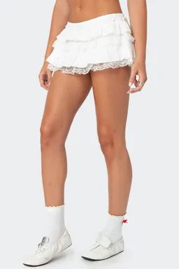 Skort bombacha con encaje de Edikted en Shorts para argentina