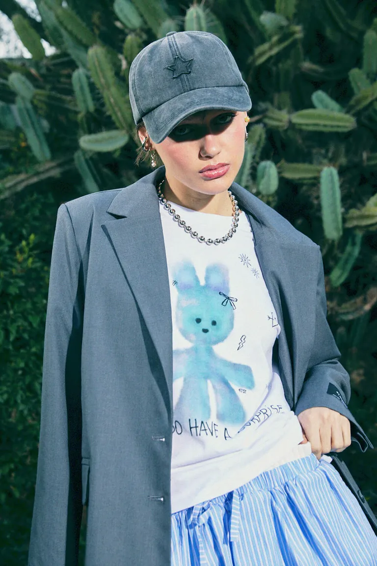 Blazer de lino mezcla en color gris con corte regular y hombros estructurados de 47 Street en Blazers para argentina