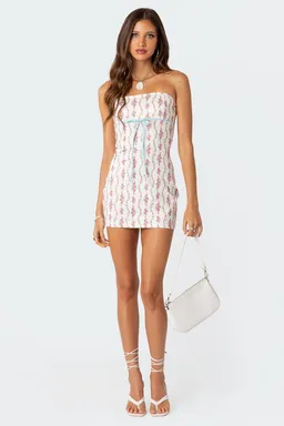 Minivestido estampado jules de Edikted en Vestidos para argentina