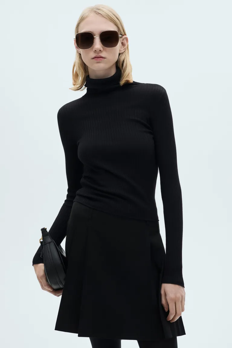 Sweater lana cuello vuelto de Mango en Buzos y Sweaters para argentina