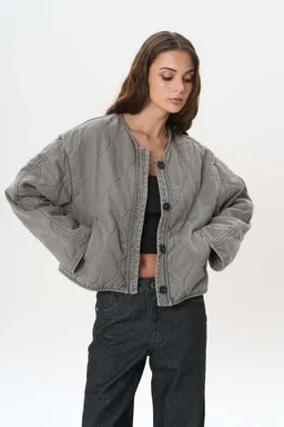 Chaqueta meg plomo de Magda en Chaquetas para argentina