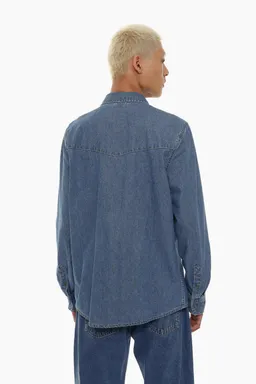 Camisa denim básica de Lefties en Camisas para argentina